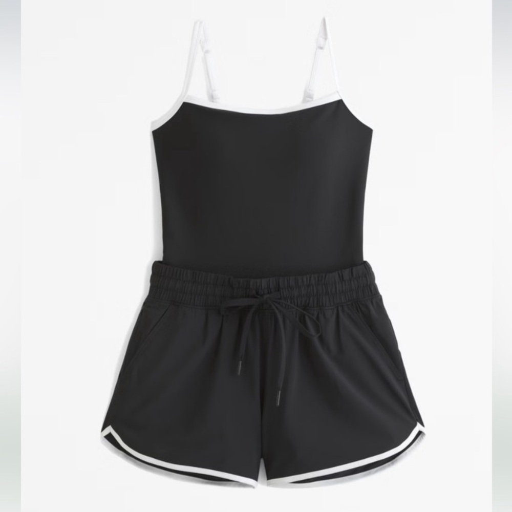 Abercrombie & Fitch YPB sculptLUX Hybrid Flyaway Onesie